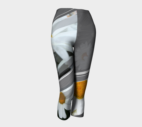 Daisy Picture - Capris