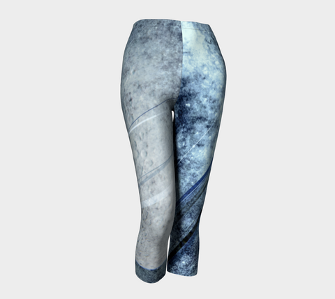 Moonscape - Capris